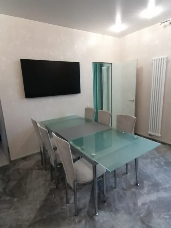 Квартира у озера