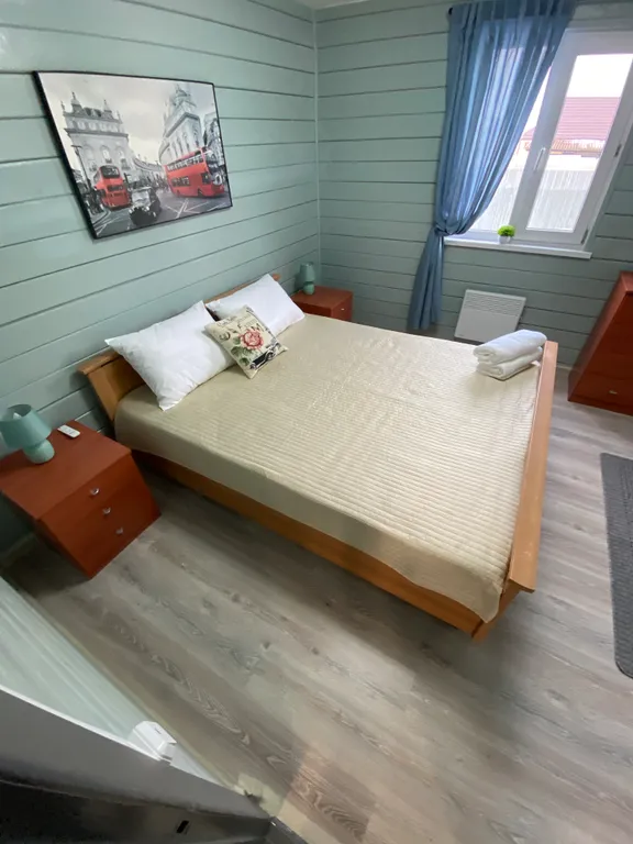 Загородный дом с 5 комнатами, зоной барбекю и баней