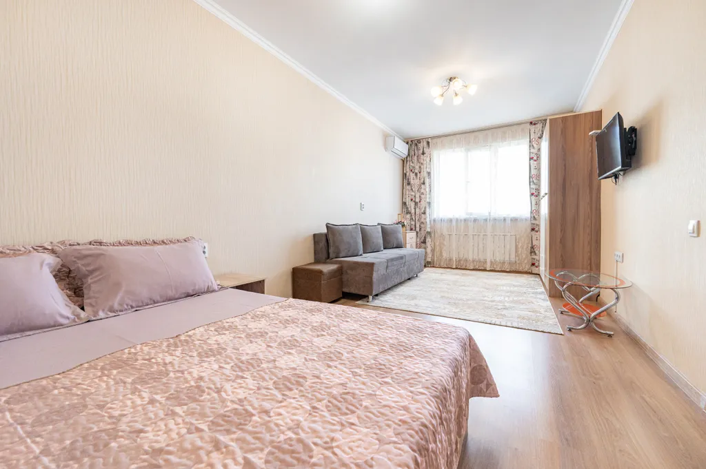 Квартира Уютные апартаменты в ЖК Акварель — аренда посуточно в Алматы