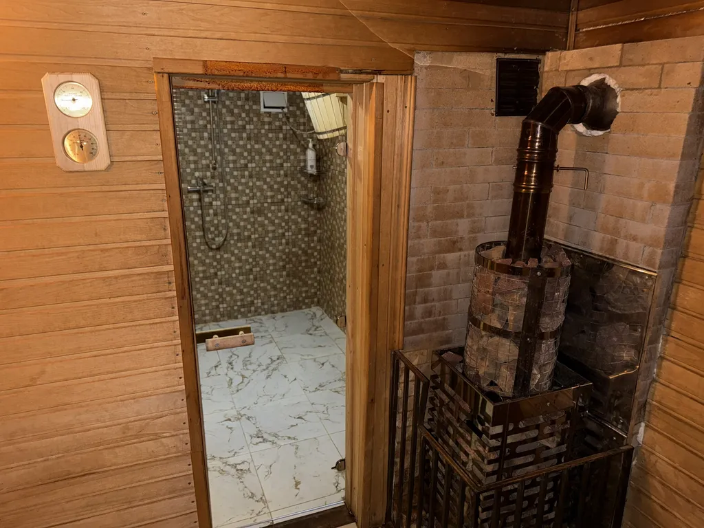 Дом для мероприятий и праздников до большой компании