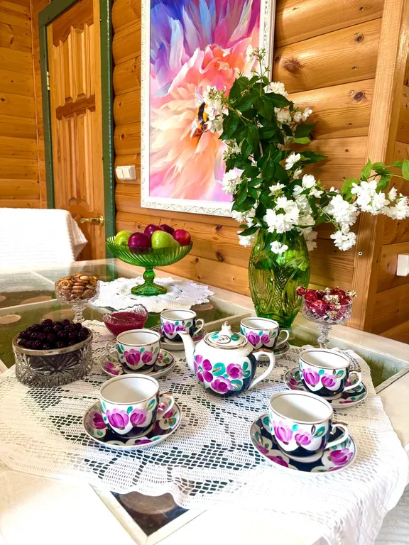 Просторный дом с банькой и видом на храм