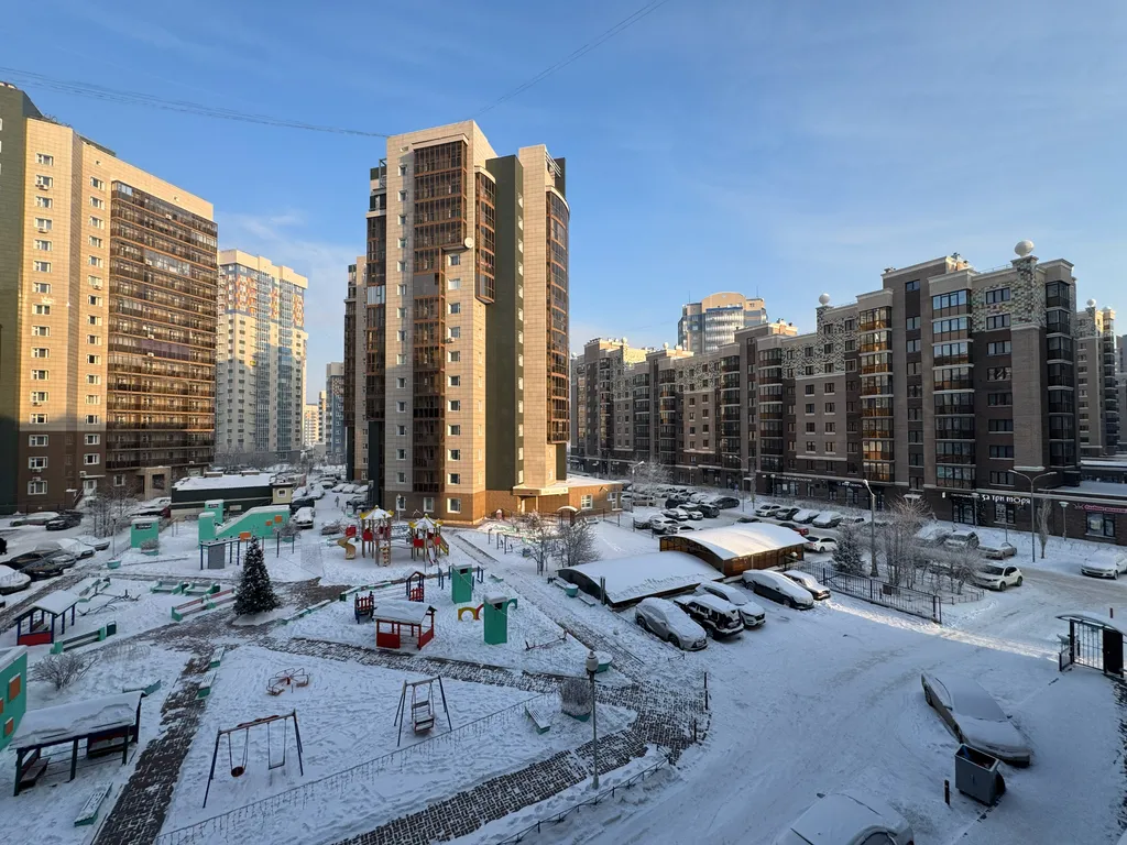 Квартира Квартира с новым современным ремонтом недалеко от ТРЦ Планета — Красноярск