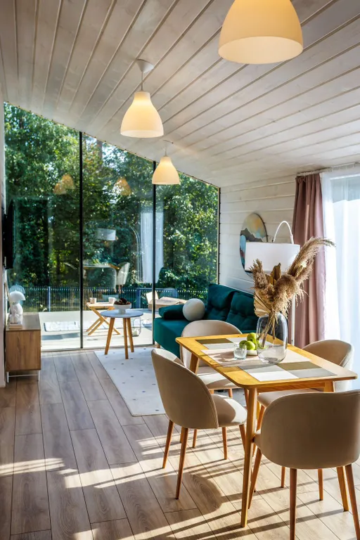 Дом Мая у озера с баней на дровах