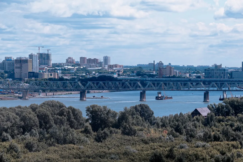 Квартира Уютные апартаменты рядом с аквапарком с видом на реку Обь — Новосибирск