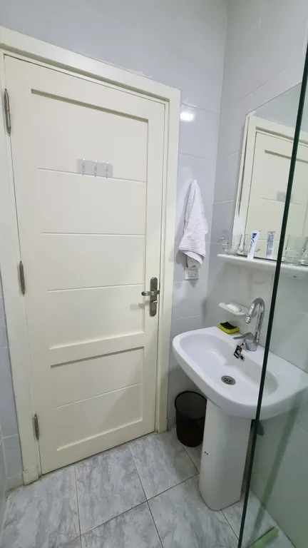 Уютная студия в тихом районе с бассейном и спортзалом в Хургаде