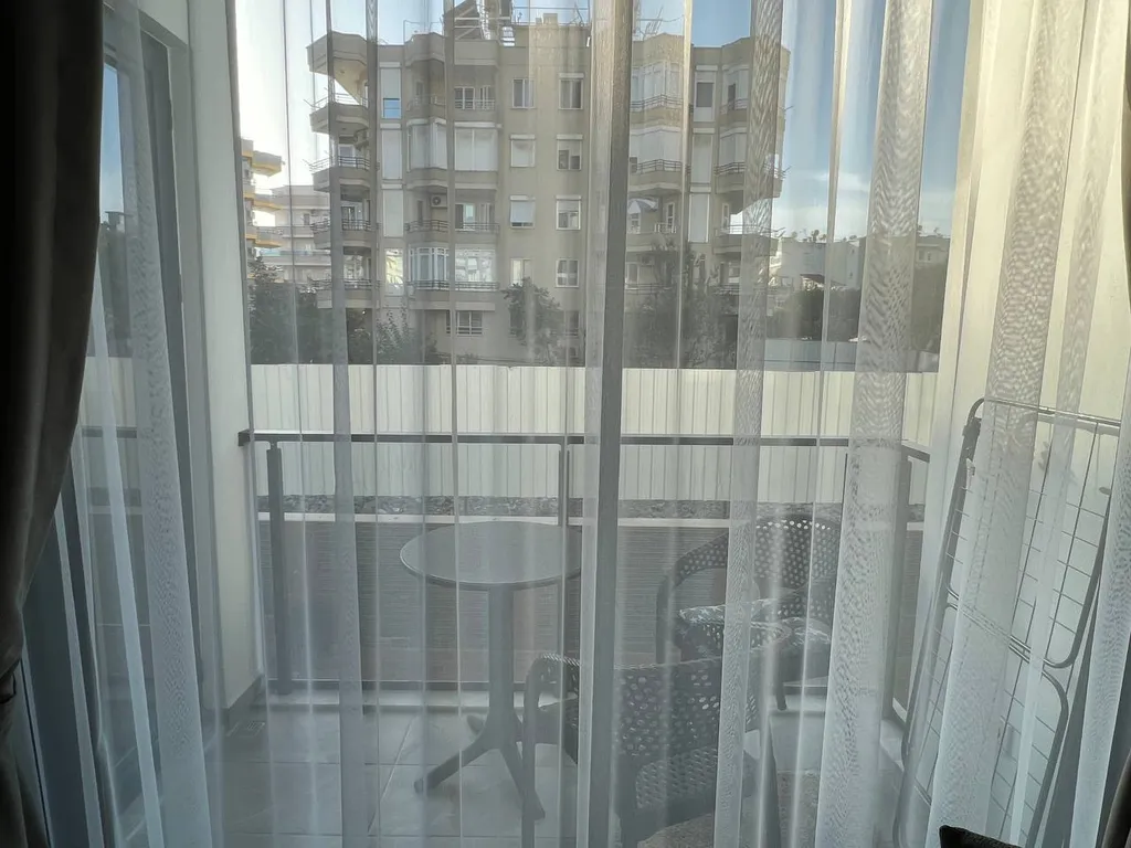 Апартаменты в центре с бассейном