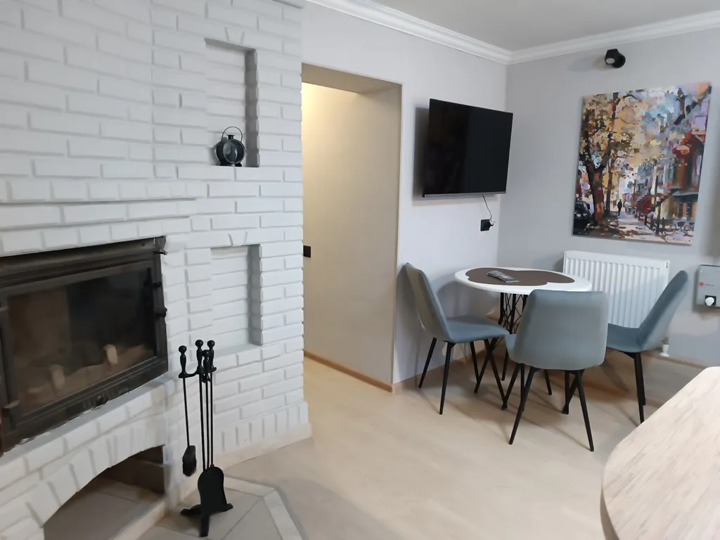 Апартаменты с камином