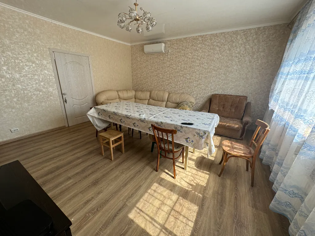 4-комнатный Дом