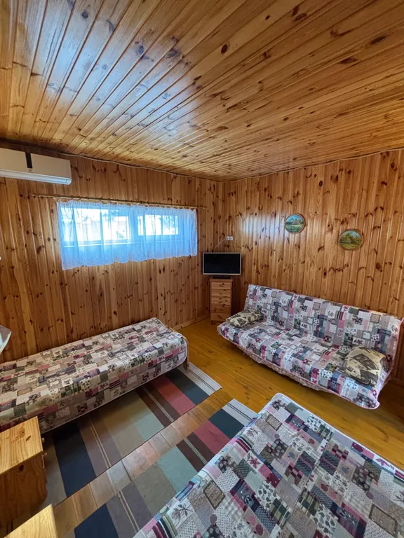 Номер со своей террасой в 150-ти метрах от моря и печаного пляжа