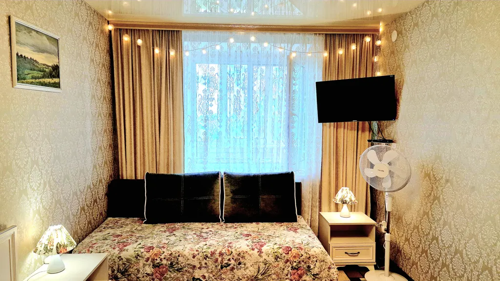 Уютная квартира с видом на монастырь