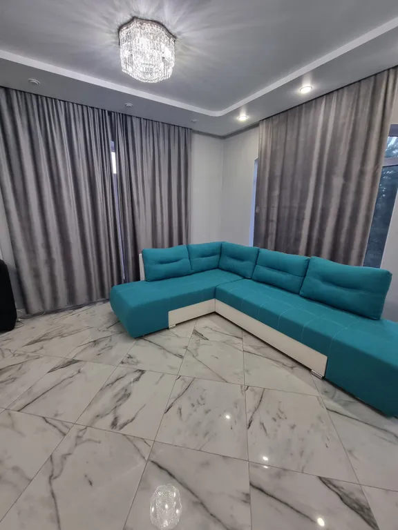 Коттедж с бассейном