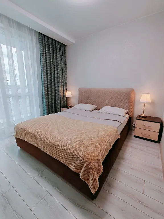 Евродвушка у метро Аэродромная с отдельной спальней