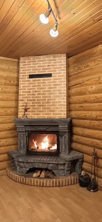 Коттедж Уютный дом на берегу реки — Свирьстрой