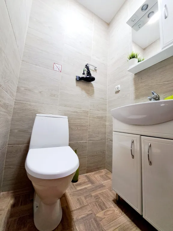 Уютный современный дом с сауной в тихом месте в окружении леса