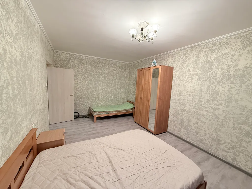 Большая 2-комнатная квартира в хорошем районе