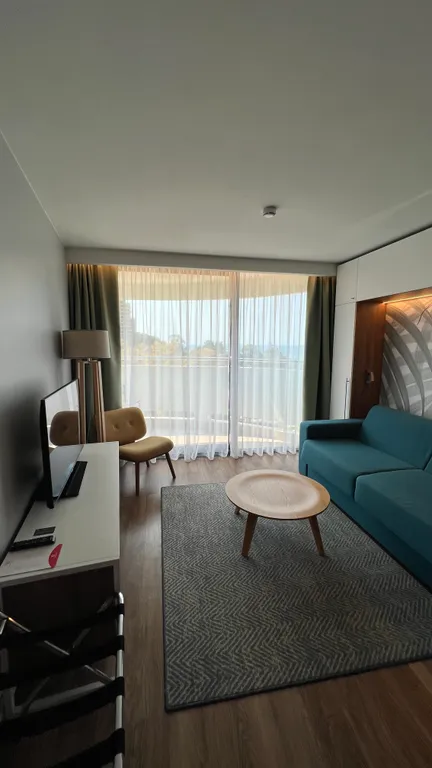 Шикарные апартаменты с видом на море