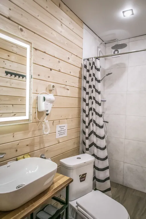 Коттедж для всей компании с видом на горы