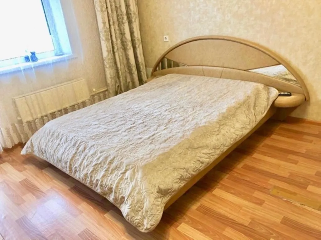 Большая квартира рядом с Алмазом — аренда посуточно в Челябинск