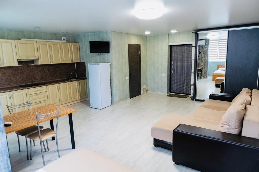 Апартаменты с видом на человейник