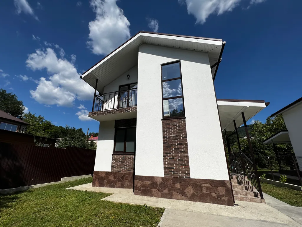 Коттедж Уютный новый дом недалеко от моря — аренда посуточно в Новороссийск