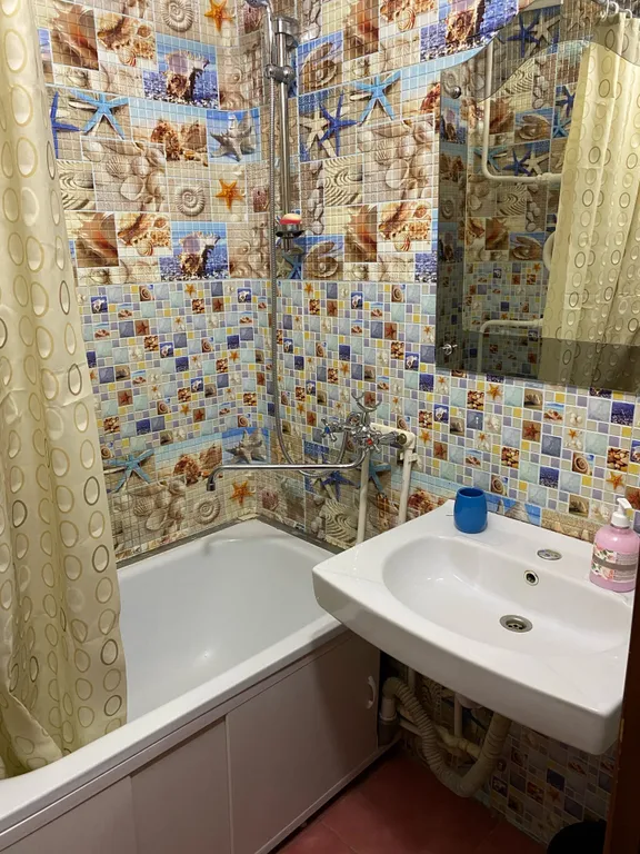 Квартира 2-комнатная Квартира — Великий Новгород