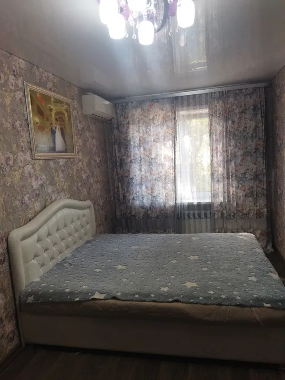 Квартира около Александровской больницы