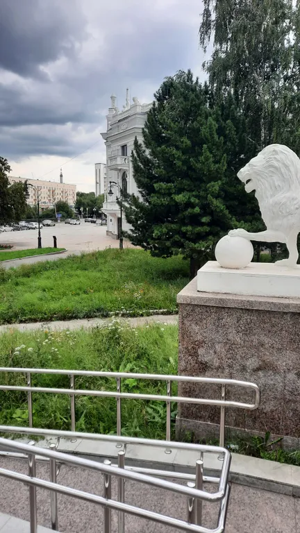 Квартира Квартира у Высоцкого и Антея — Екатеринбург