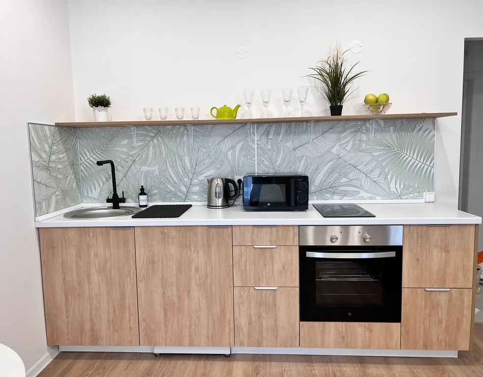 Просторная студия с птичками