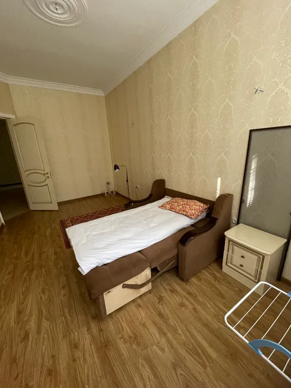 Квартира Большая квартира в центре — Махачкала