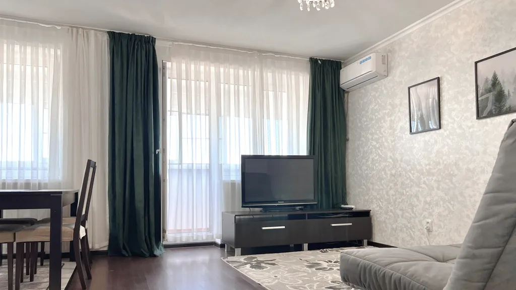 Проживание до 6 чел, 3 комнаты, в доме есть лифт