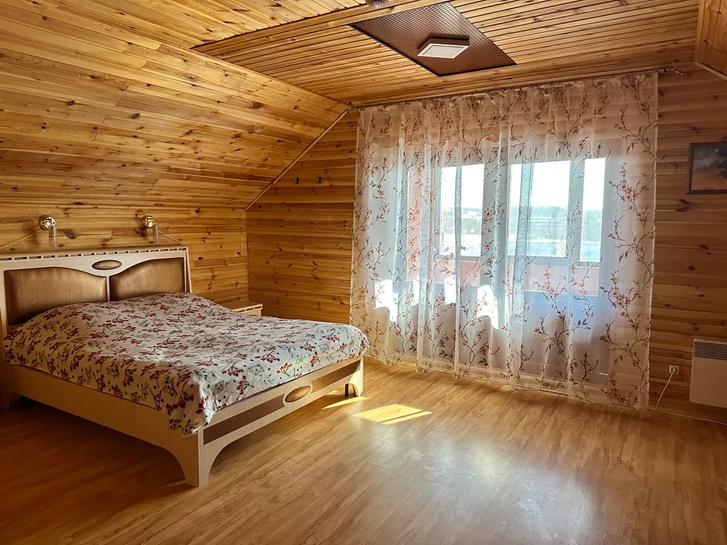 Коттедж с видом на Кольский залив