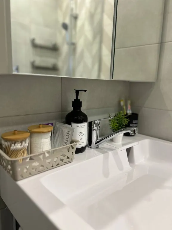 Новая студия на набережной реки Кудепста