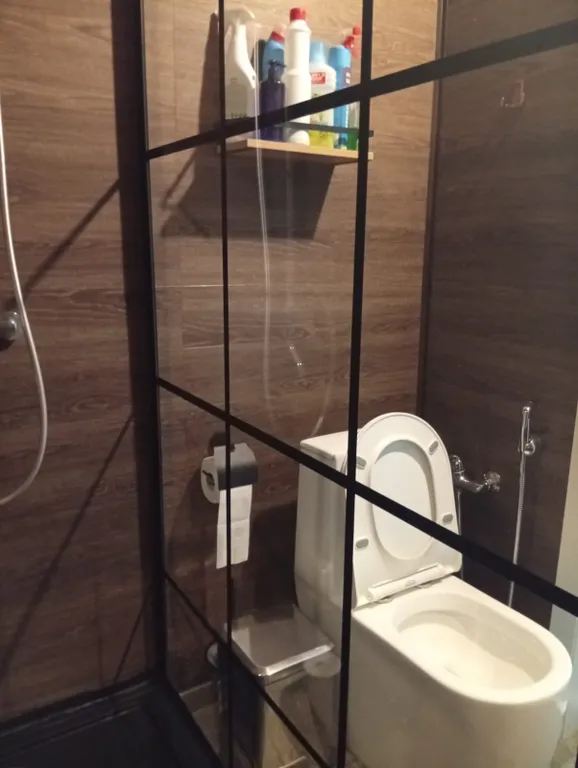 Уютный домик с видом на озеро