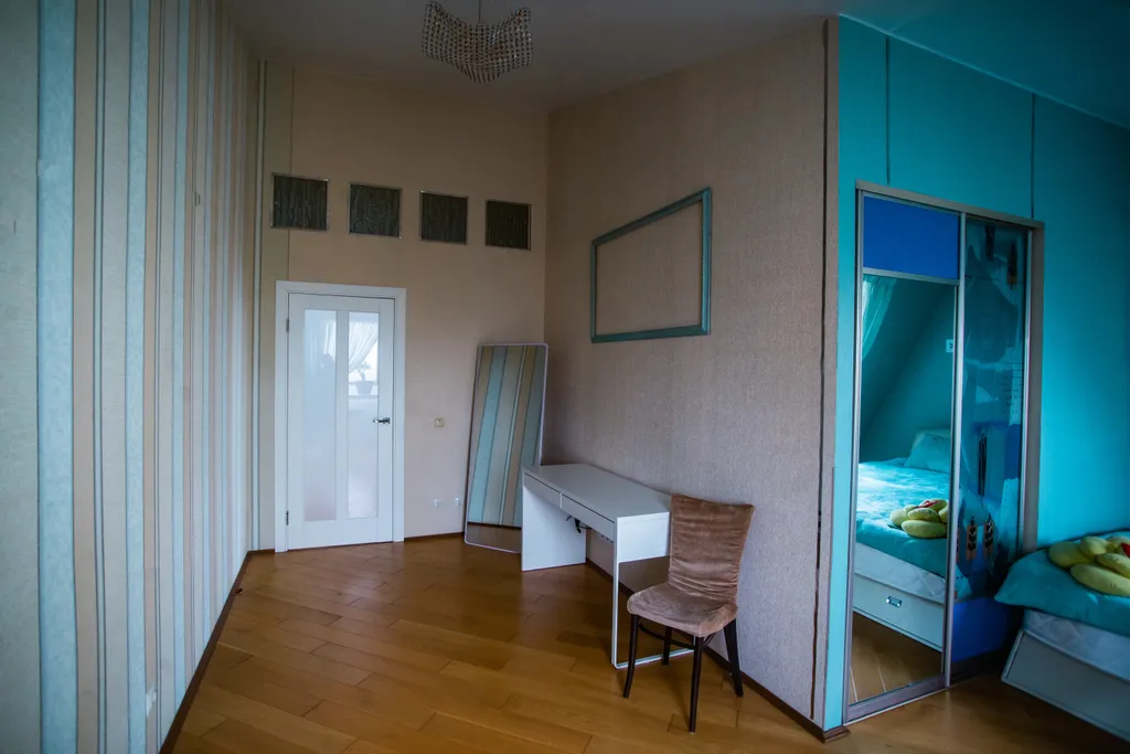 Где начинался город, с видом на море