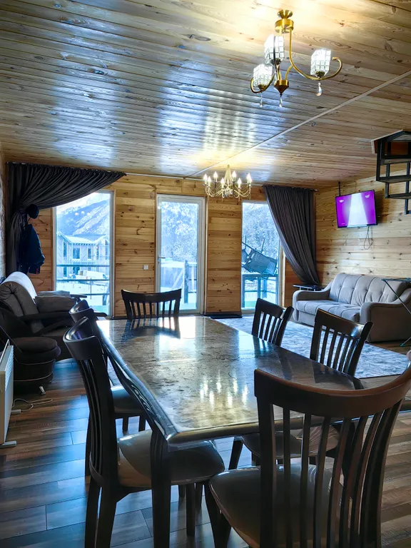 Уютный Barn House у Эльбруса с шикарным видом на Великие Горы Кавказа