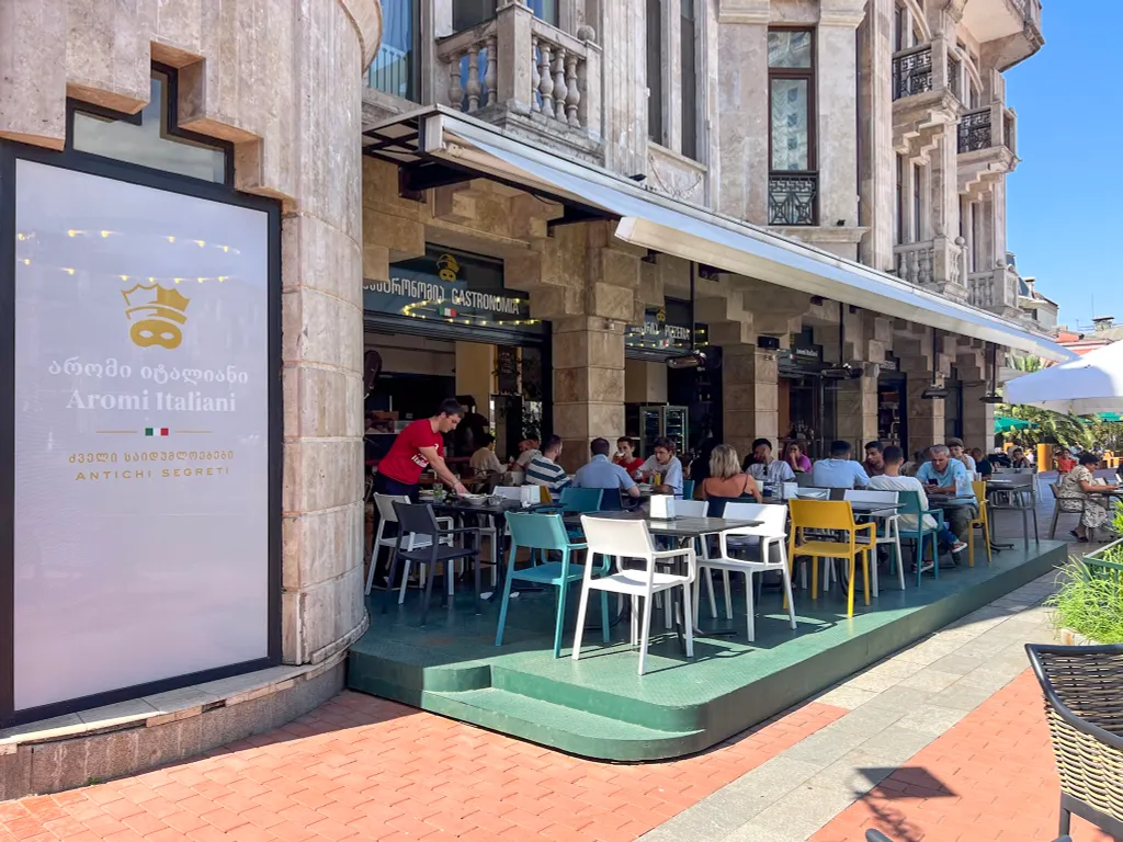 Трехкомнатная квартира c шикарным видом на море, Porta Batumi Tower