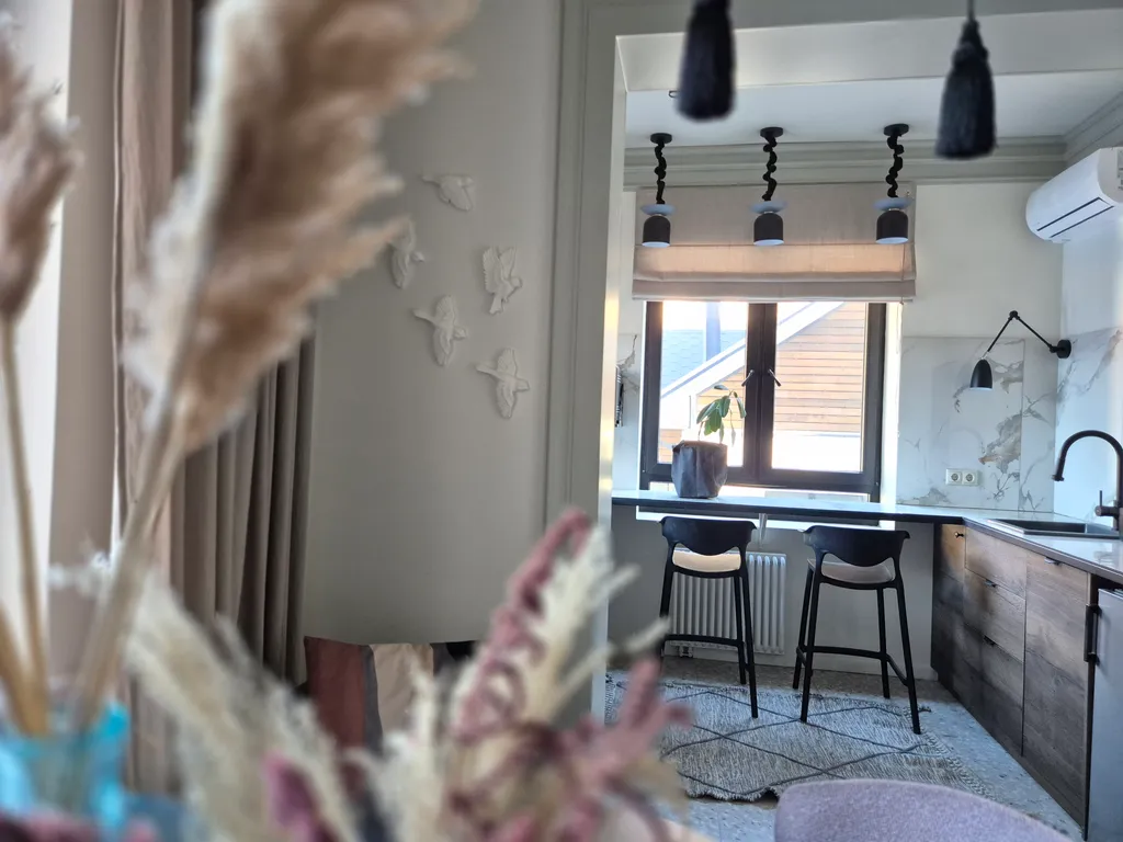 Дом в Кисловодске с авторскими интерьерами на стыке курорта и природы