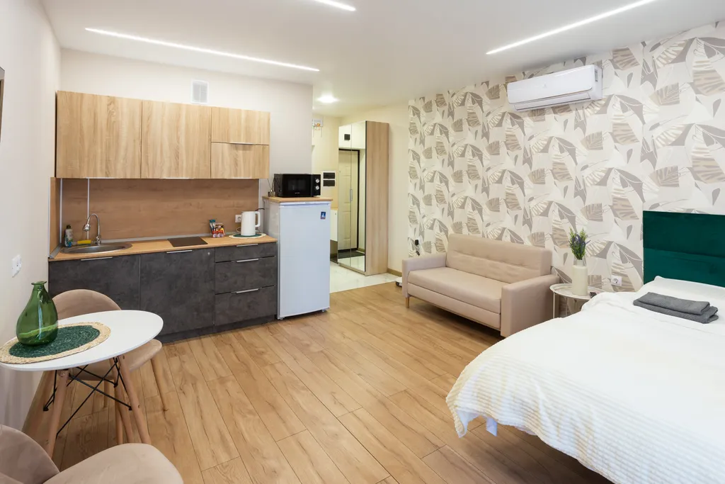 Уютная студия с балконом в шаге от Тинькофф холл и УфаАрена