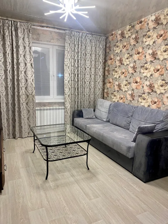 Уютная квартира — аренда посуточно в Сургут