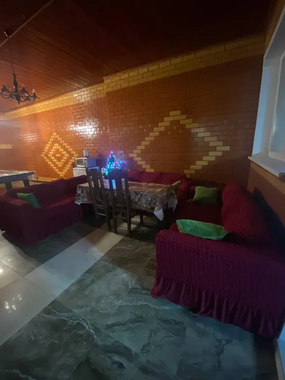 Просторный коттедж в тихом месте