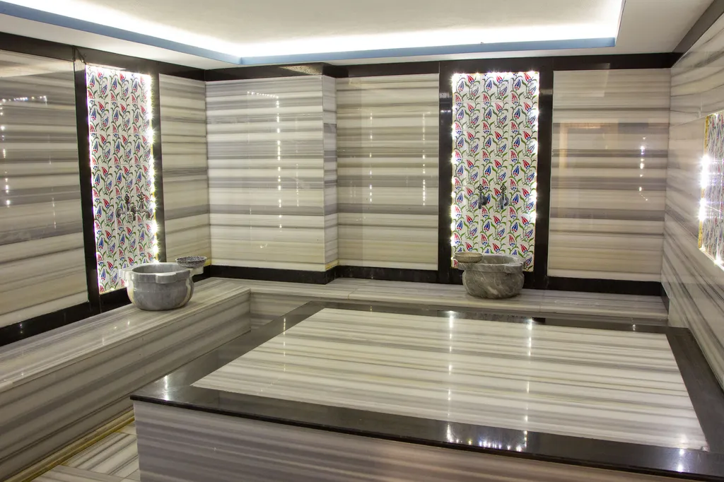 Квартира в элитном комплексе с бассейном