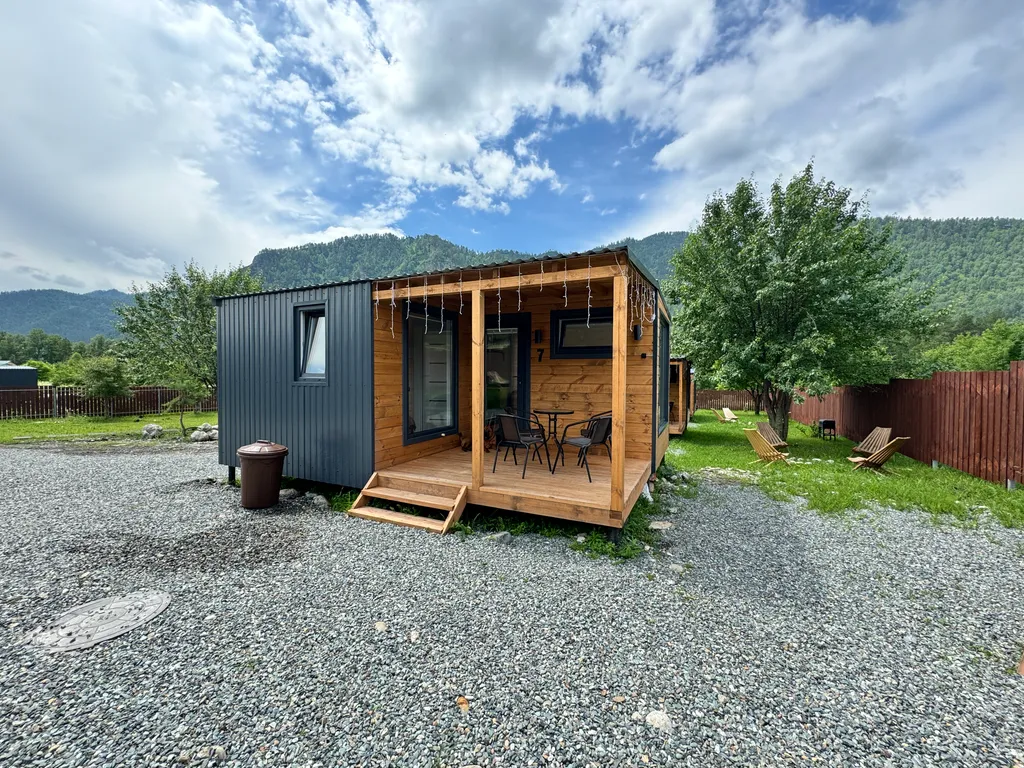 Коттедж Дом на четверых с видом на горы — аренда посуточно в Горно-Алтайск