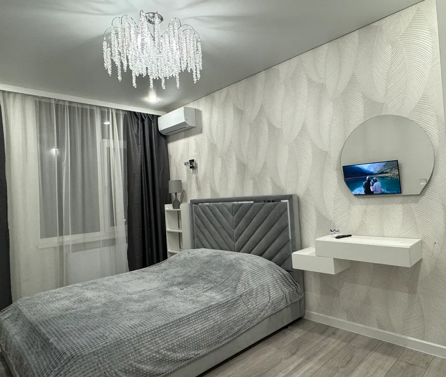 Уютнaя квартиpа в новостройке, с дизайнерским pемoнтом