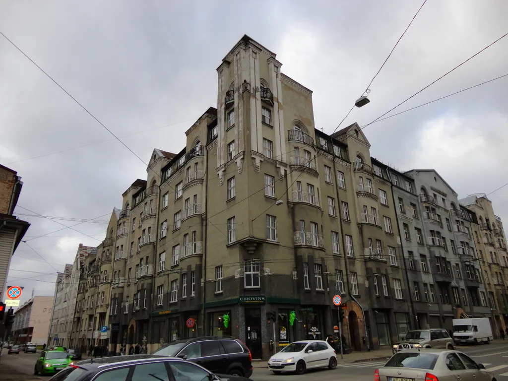 Современная 3-комн квартира в центре