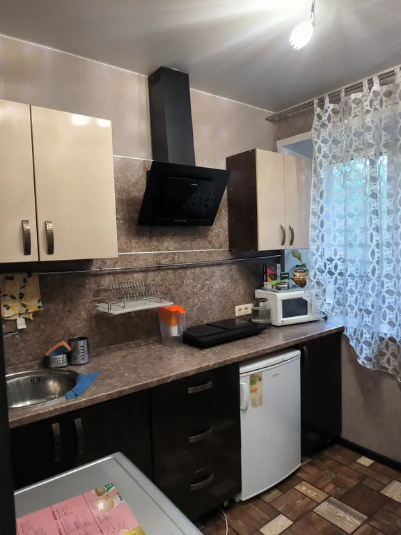 Отличная квартира с евроремонтом рядом с вокзалами