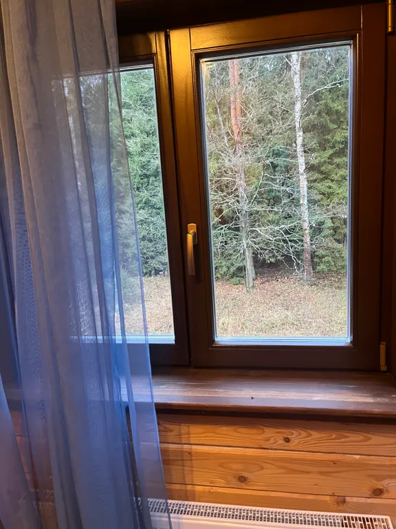 Дом для отдыха на лесной опушке с баней