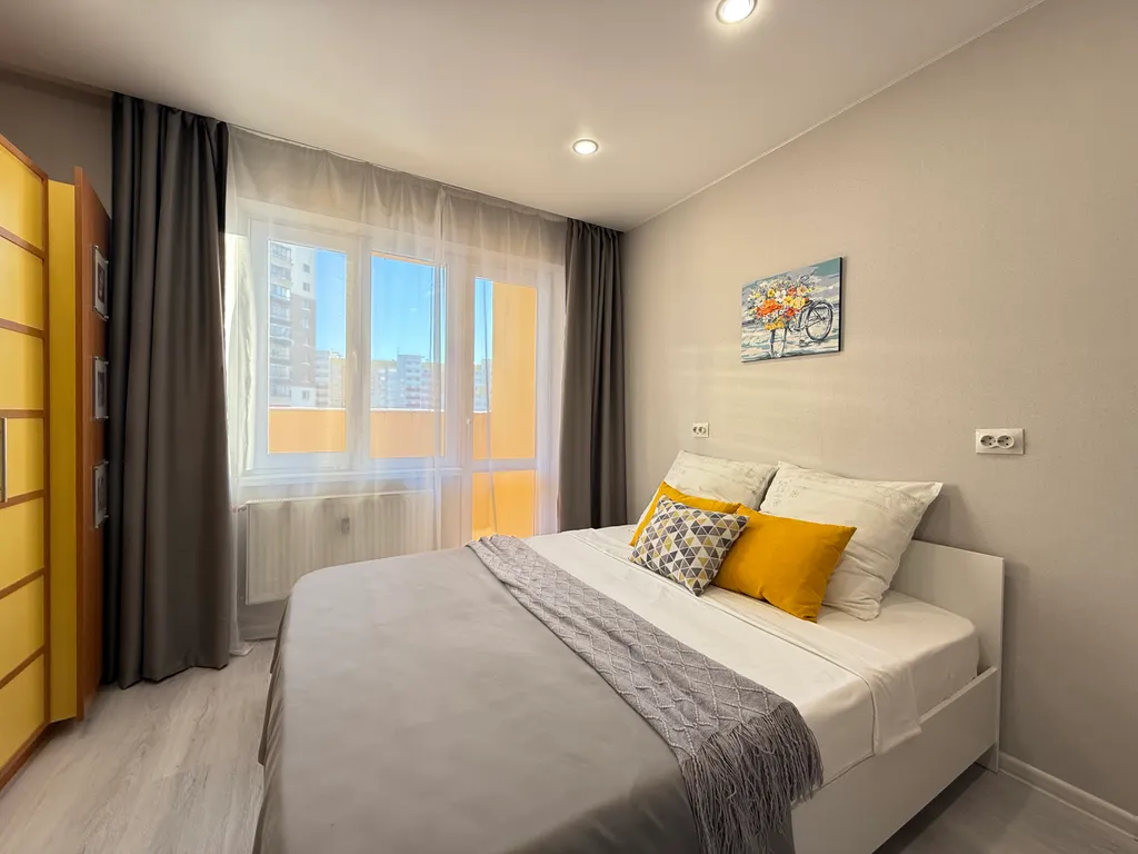 Уютная новая студия с кроватью