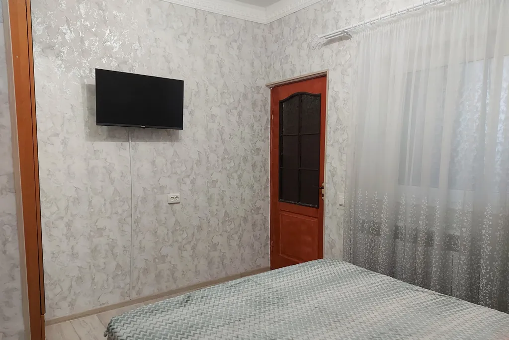 Двухкомнатная квартира со всеми удобствами в 5 минутах от моря