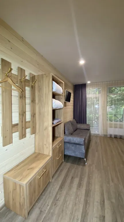 4-комнатная Квартира