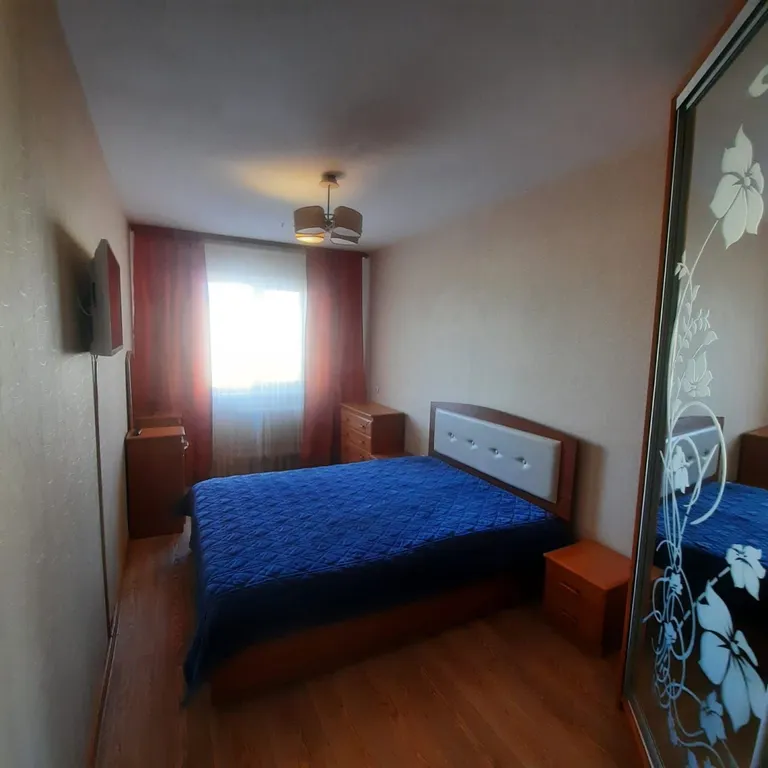 Свежая, уютная квартира в центре города с мебелью и бытовой техникой